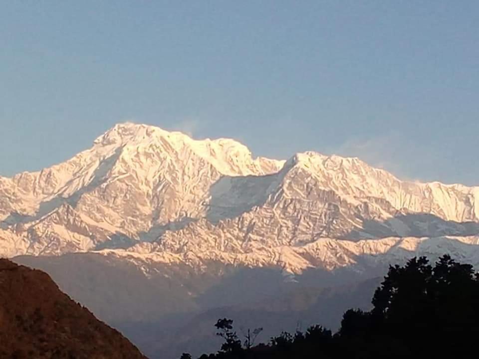 Hotel High Ground Inn Sarangkot Pokhara Bagian luar foto