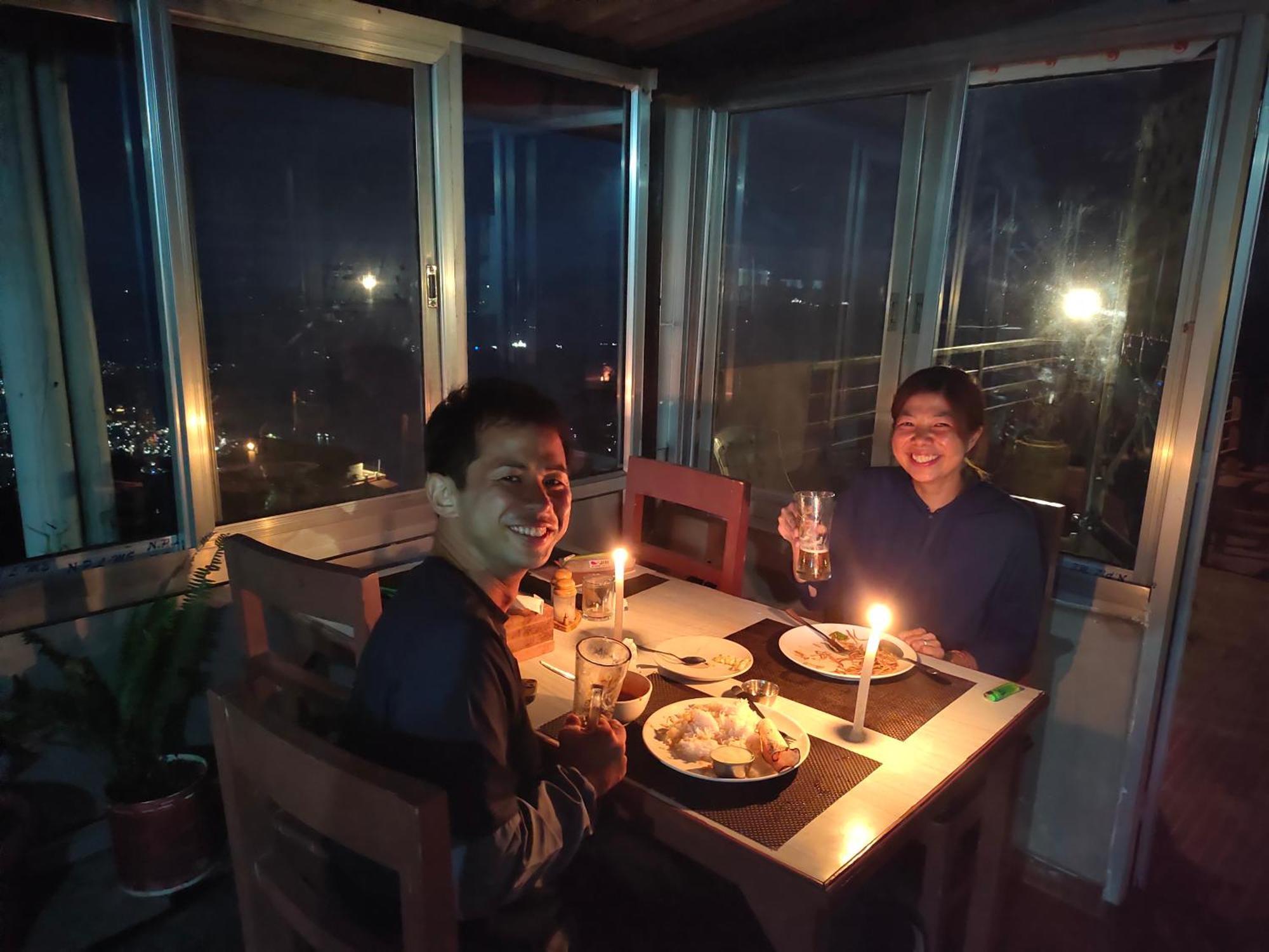 Hotel High Ground Inn Sarangkot Pokhara Bagian luar foto